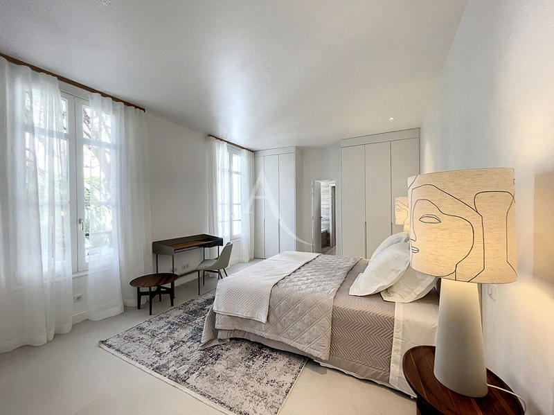 Appartement - 131 m² - 4 pièces