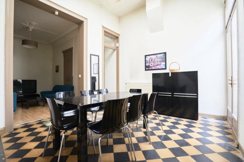 Maison - 141 m² - 7 pièces