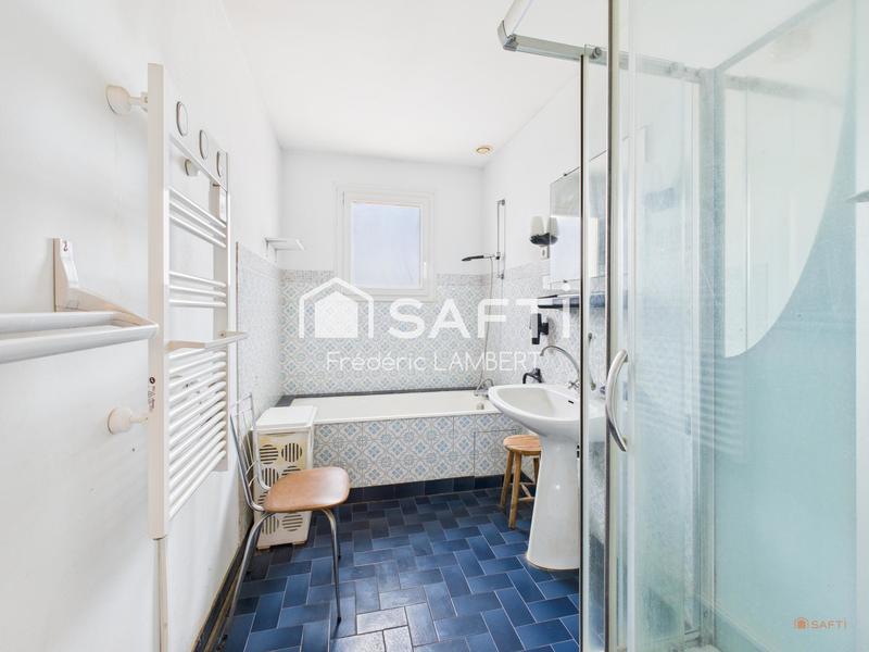 Maison - 171 m² - 7 pièces