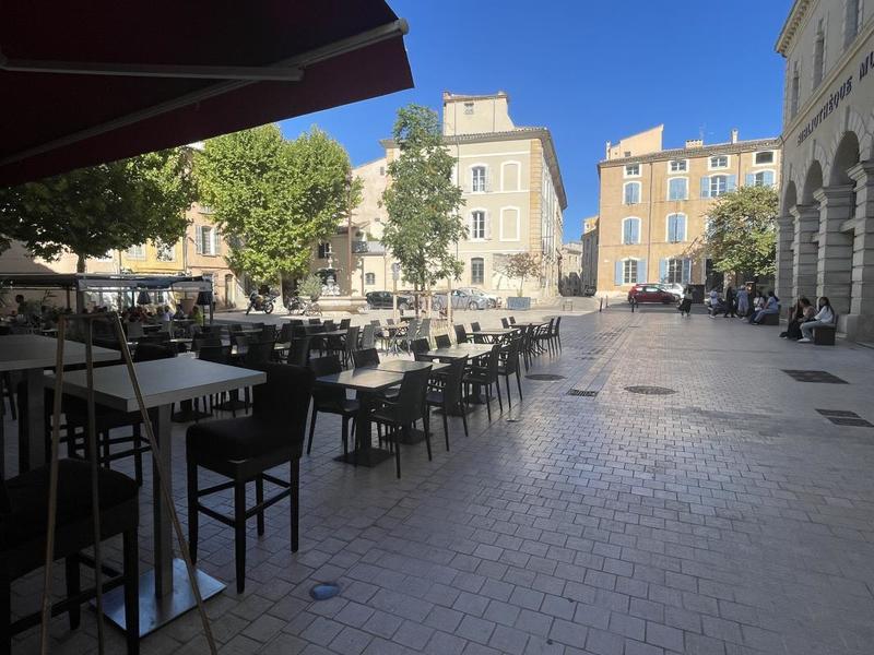 Fonds de commerce - 130 m²