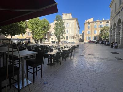 Fonds de commerce - 130 m²