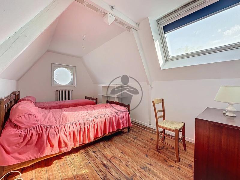 Maison - 151 m² - 6 pièces