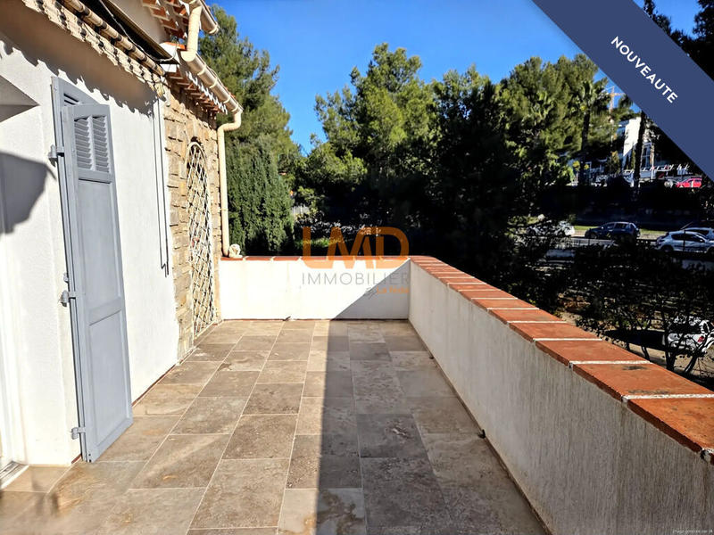 Appartement - 100 m² - 4 pièces