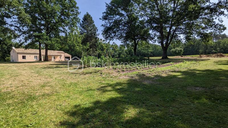 Propriété - 115 m² - 5 pièces