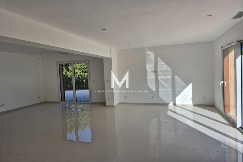 Maison - 190 m² - 6 pièces