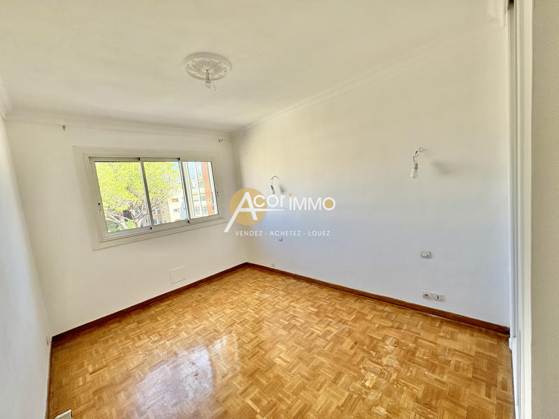 Appartement - 72 m² - 4 pièces