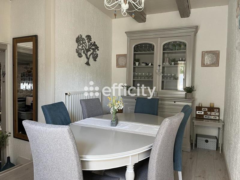 Maison - 104 m² - 5 pièces