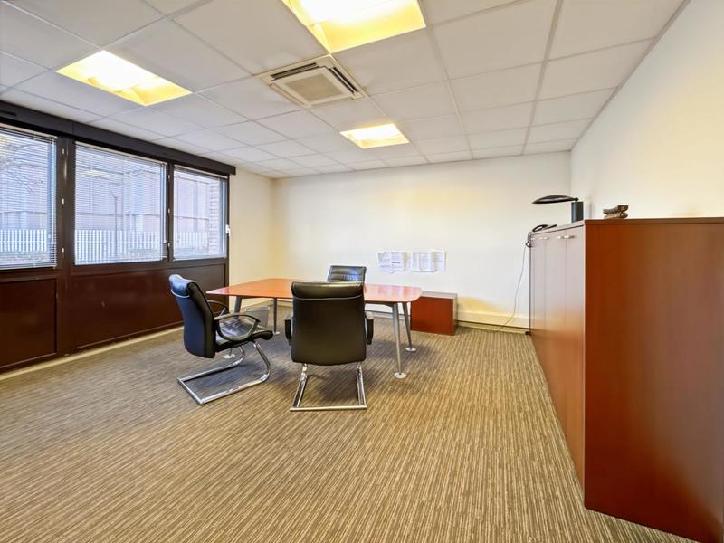 Local commercial - 147 m²