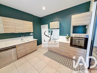 Maison - 135 m² - 5 pièces