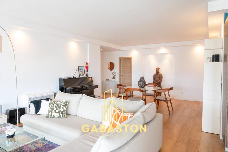 Appartement - 118 m² - 4 pièces