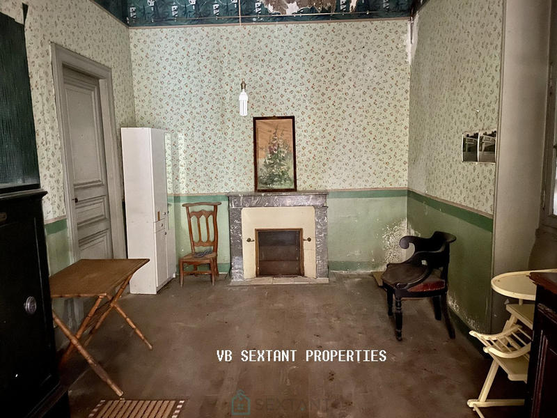 Maison - 300 m² - 9 pièces