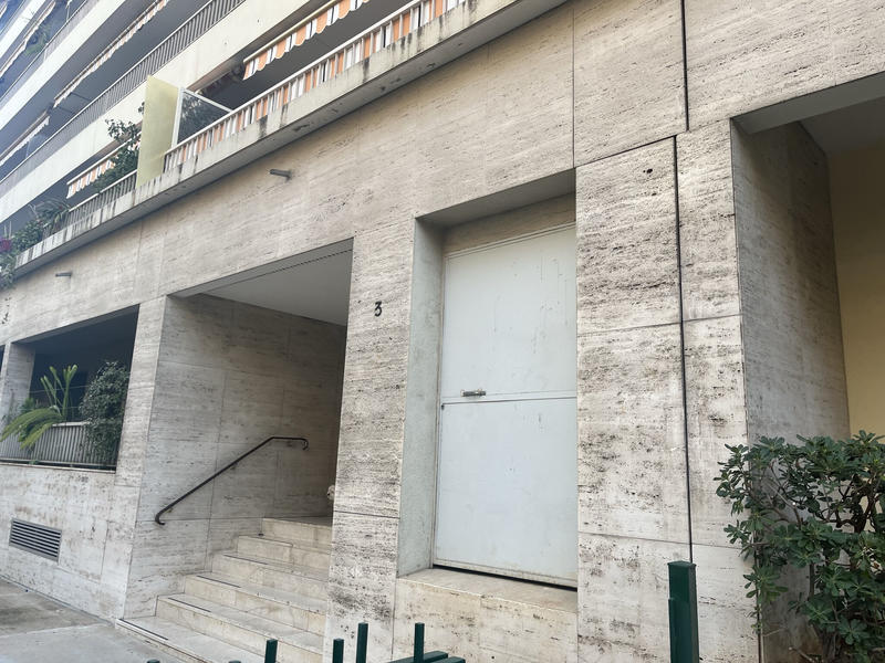 Parking / Garage - 15 m²