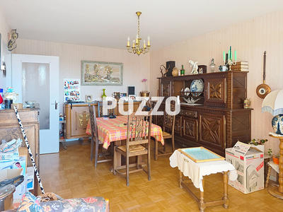Appartement - 80 m² - 4 pièces