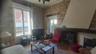 Maison - 226 m² - 8 pièces