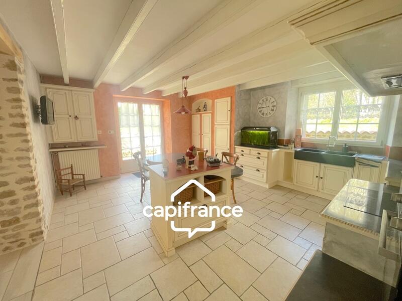 Maison - 141 m² - 7 pièces