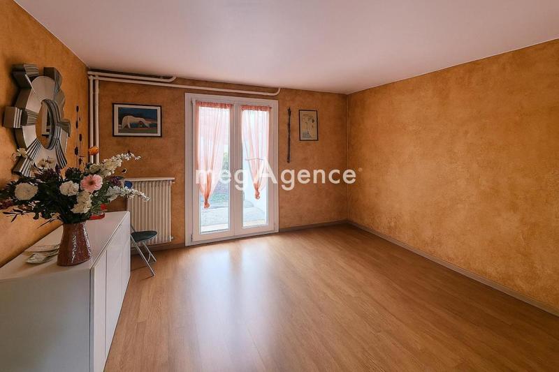 Maison ancienne - 184 m² - 6 pièces