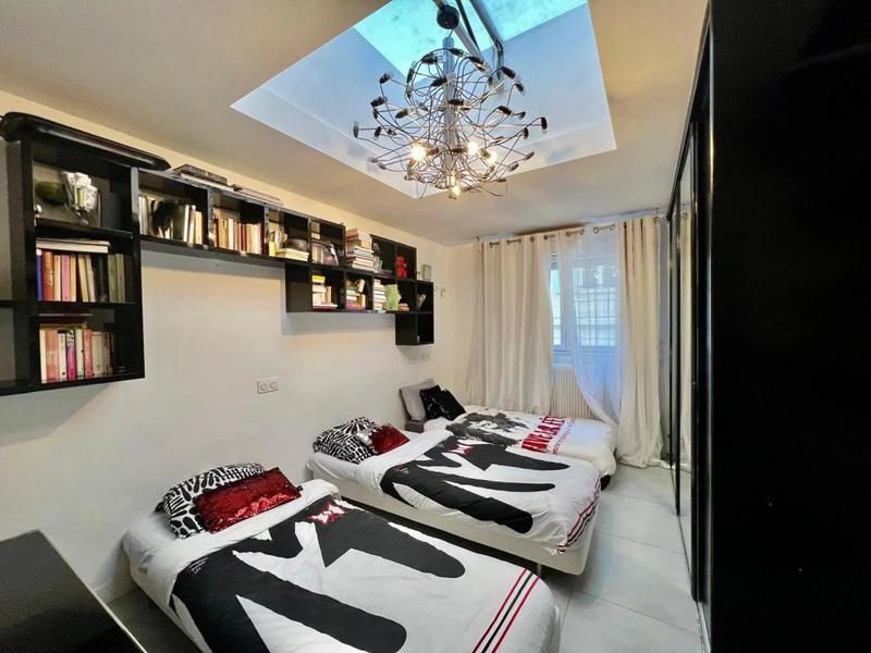 Appartement - 88 m² - 3 pièces