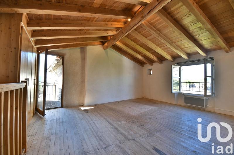 Maison de village - 120 m² - 4 pièces