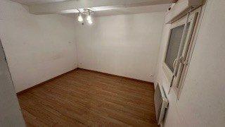 Maison - 90 m² - 6 pièces