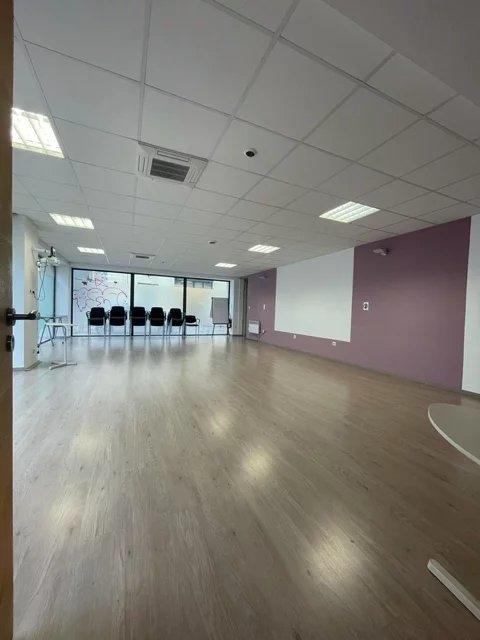 Local d'activités - 280 m² - 6 pièces