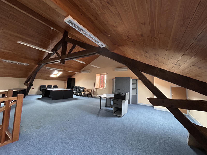 Maison - 192 m² - 5 pièces