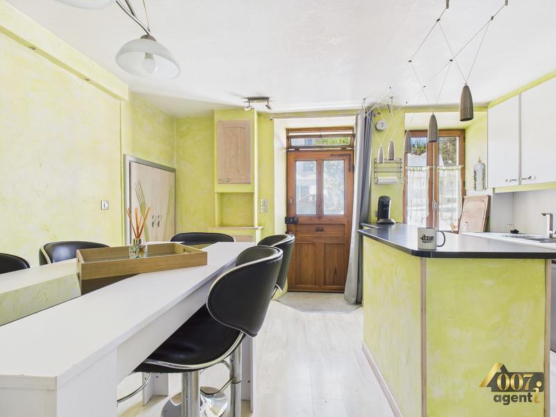 Maison - 164 m² - 6 pièces