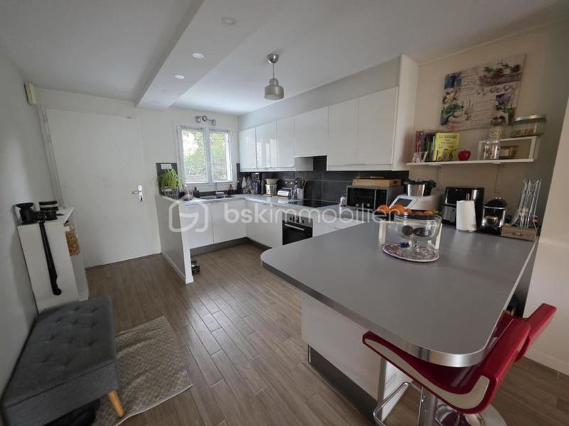 Maison - 87 m² - 4 pièces