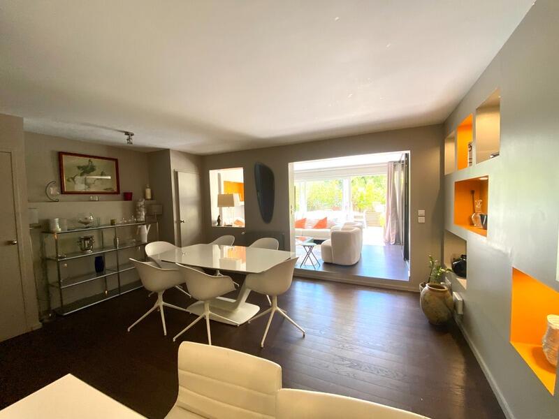 Appartement - 80 m² - 3 pièces