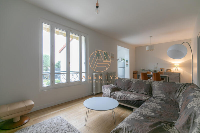 Maison - 106 m² - 5 pièces