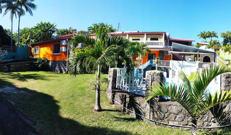 Immeuble - 270 m² - 9 pièces