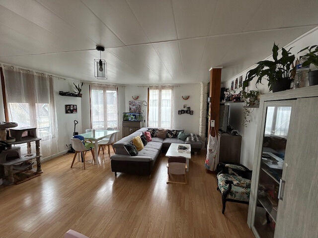 Appartement - 101 m² - 5 pièces