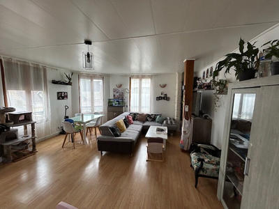 Appartement - 101 m² - 5 pièces