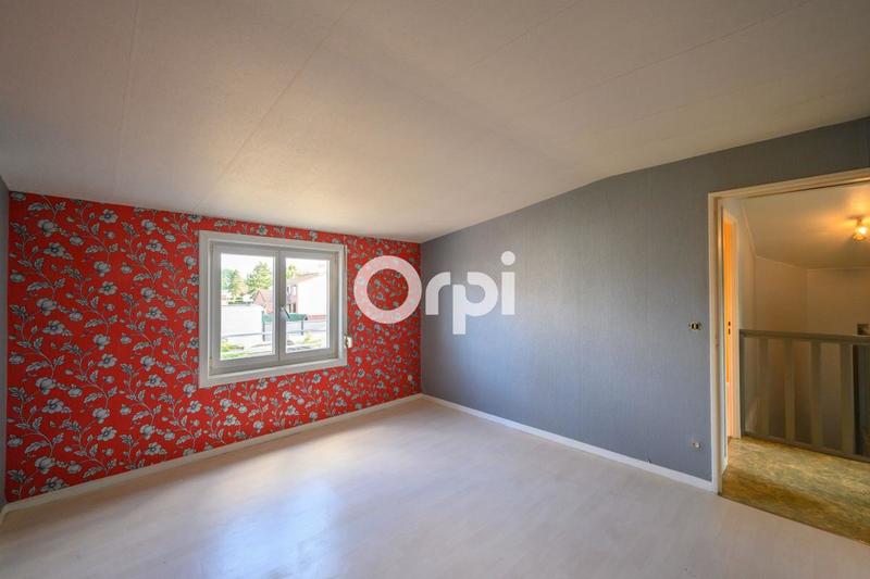 Maison - 98 m² - 4 pièces