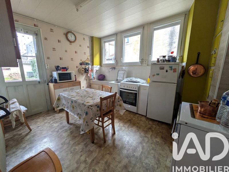 Maison - 143 m² - 6 pièces