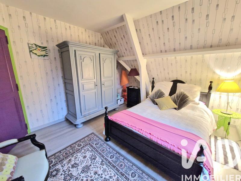 Maison - 182 m² - 7 pièces