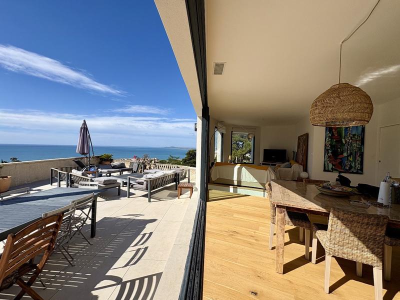 Maison - 178 m² - 5 pièces