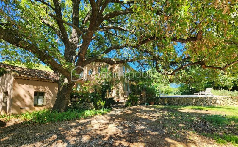 Ferme - 240 m² - 9 pièces