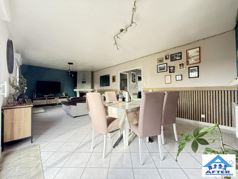 Maison - 102 m² - 6 pièces