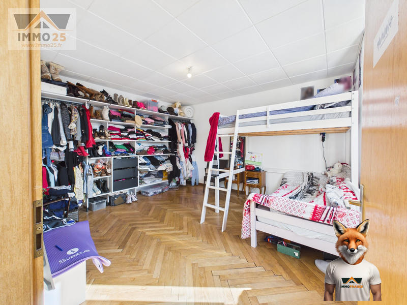 Appartement - 90 m² - 3 pièces