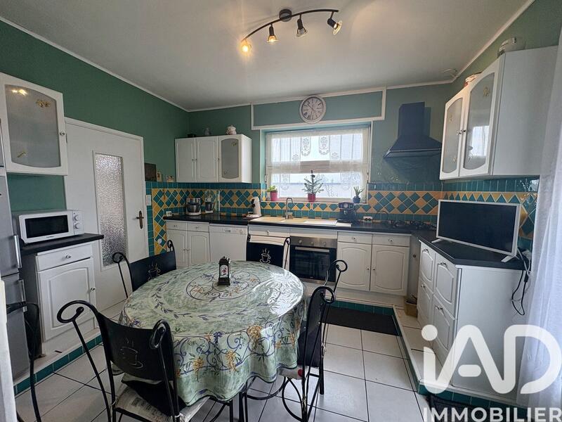 Maison - 170 m² - 7 pièces