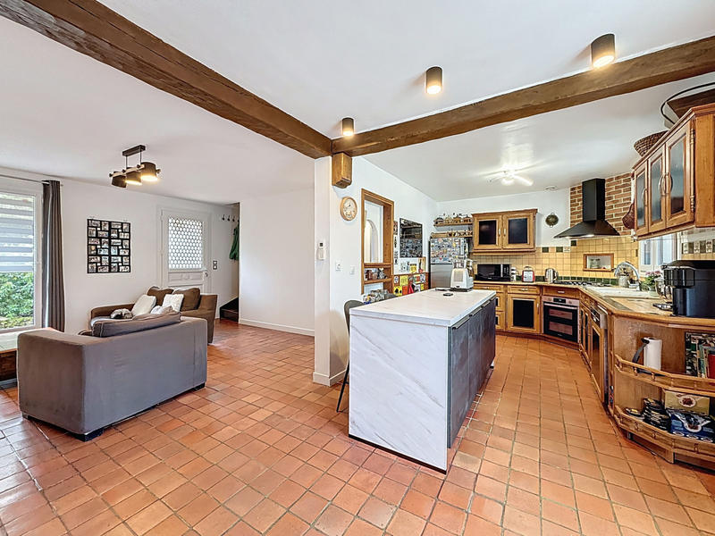 Maison - 110 m² - 5 pièces