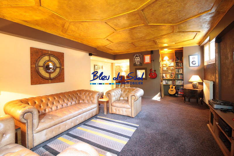 Villa - 275 m² - 7 pièces