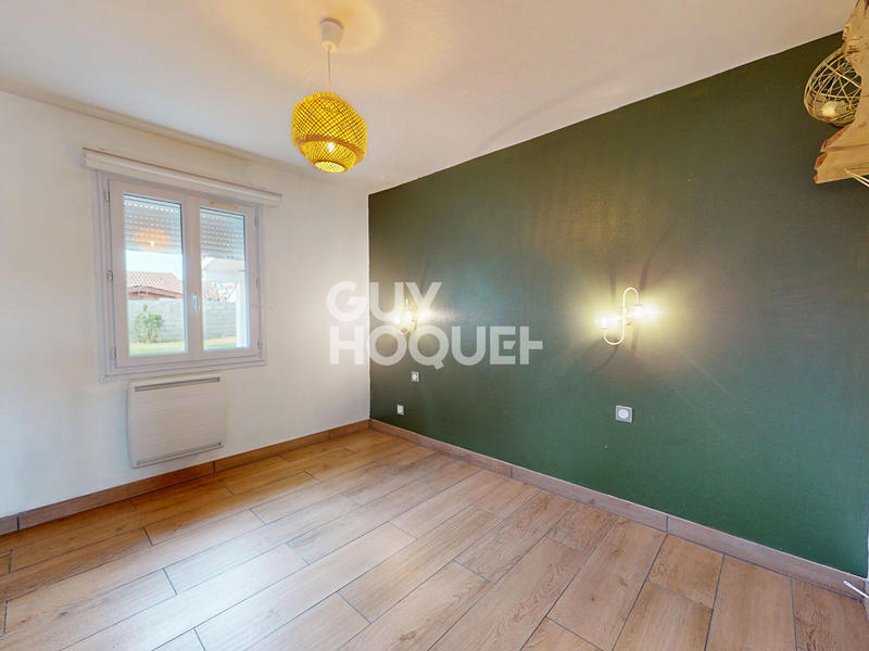 Maison - 95 m² - 5 pièces