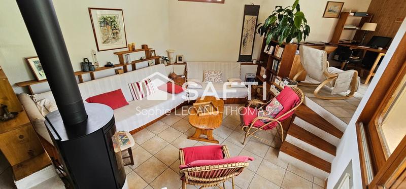 Maison - 93 m² - 4 pièces