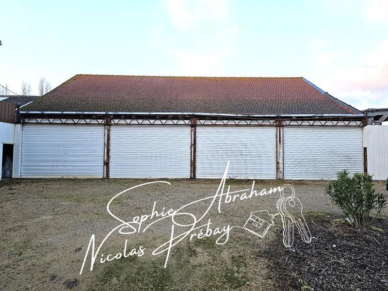 Maison - 308 m² - 10 pièces