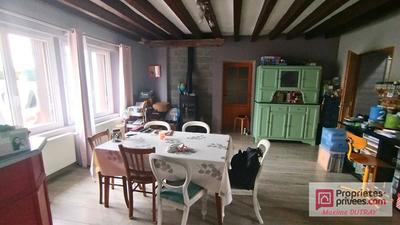 Maison - 104 m² - 4 pièces