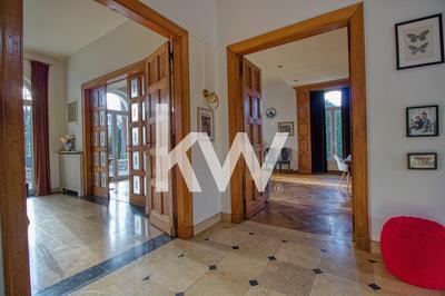 Maison de maîtres - 378 m² - 10 pièces