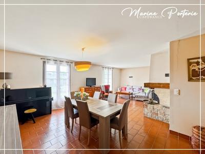 Maison - 164 m² - 5 pièces