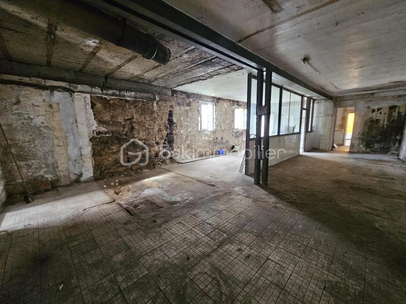 Maison - 202 m² - 5 pièces