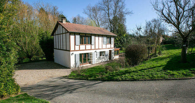 Maison - 135 m² - 7 pièces